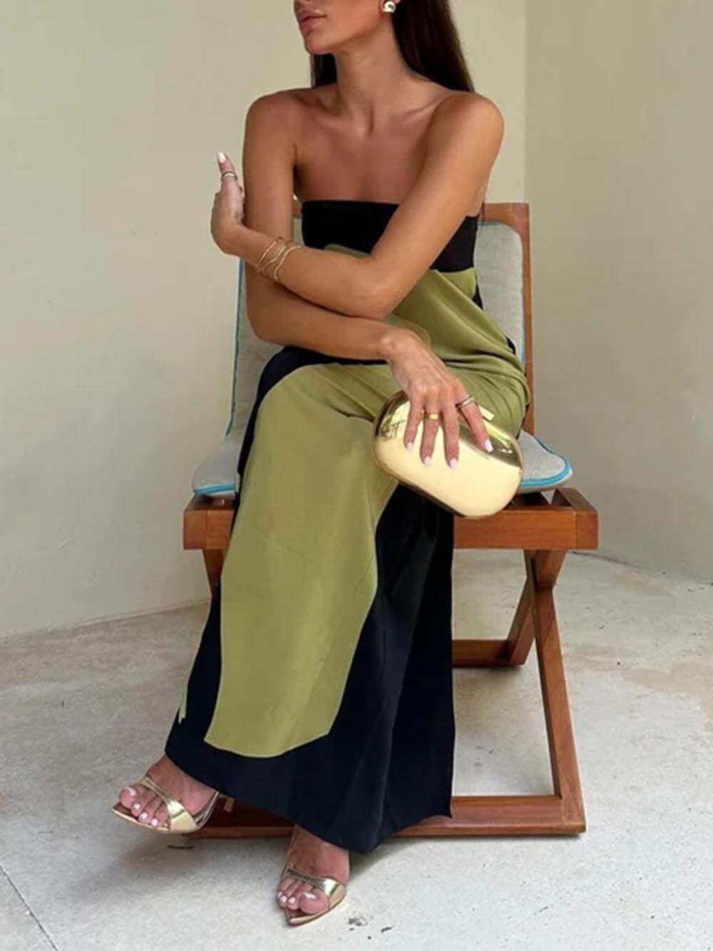 Off-Shoulder Contrast Print Maxi Dress