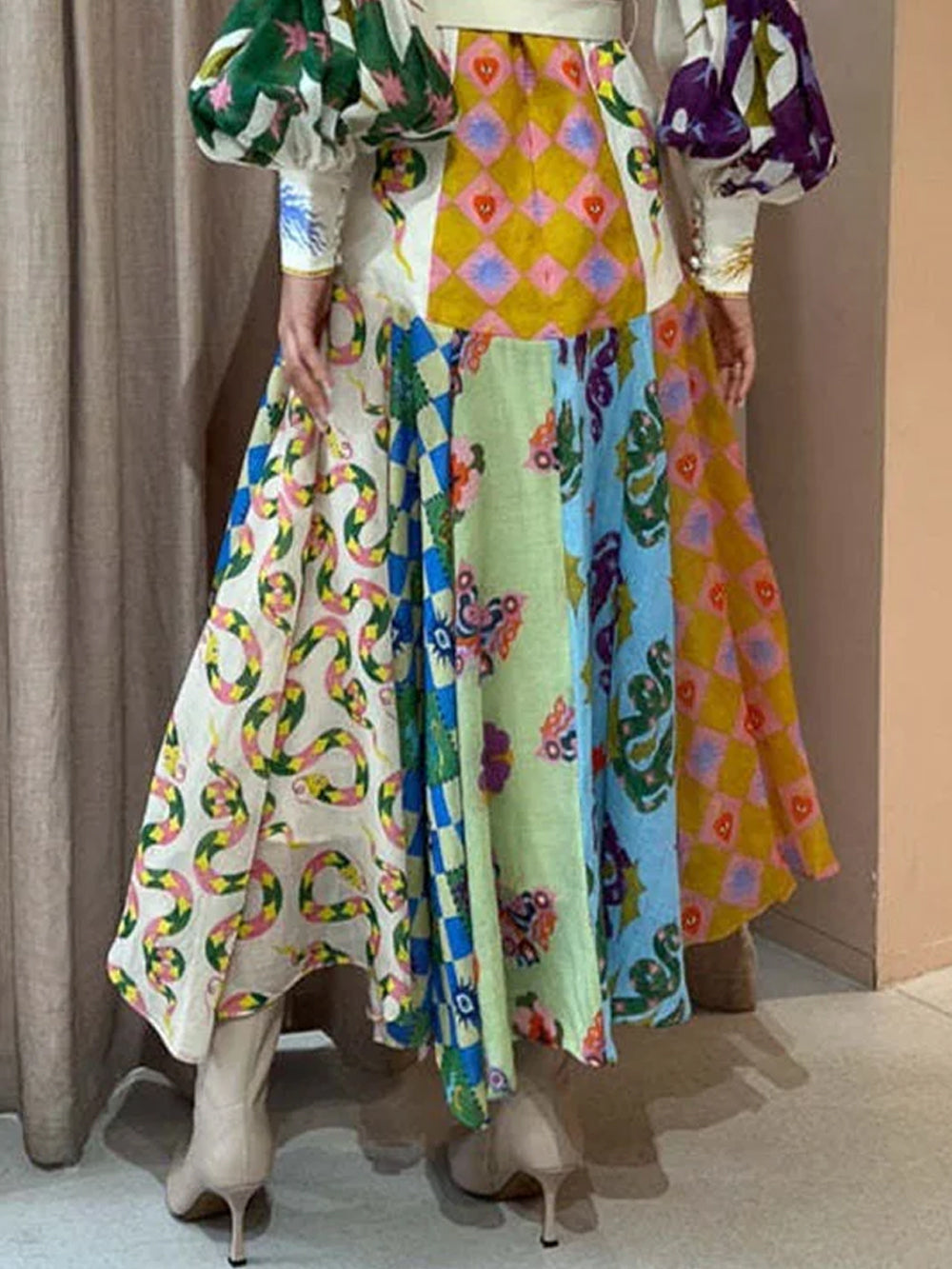 Graffiti Print Balloon Sleeve Maxi Dress