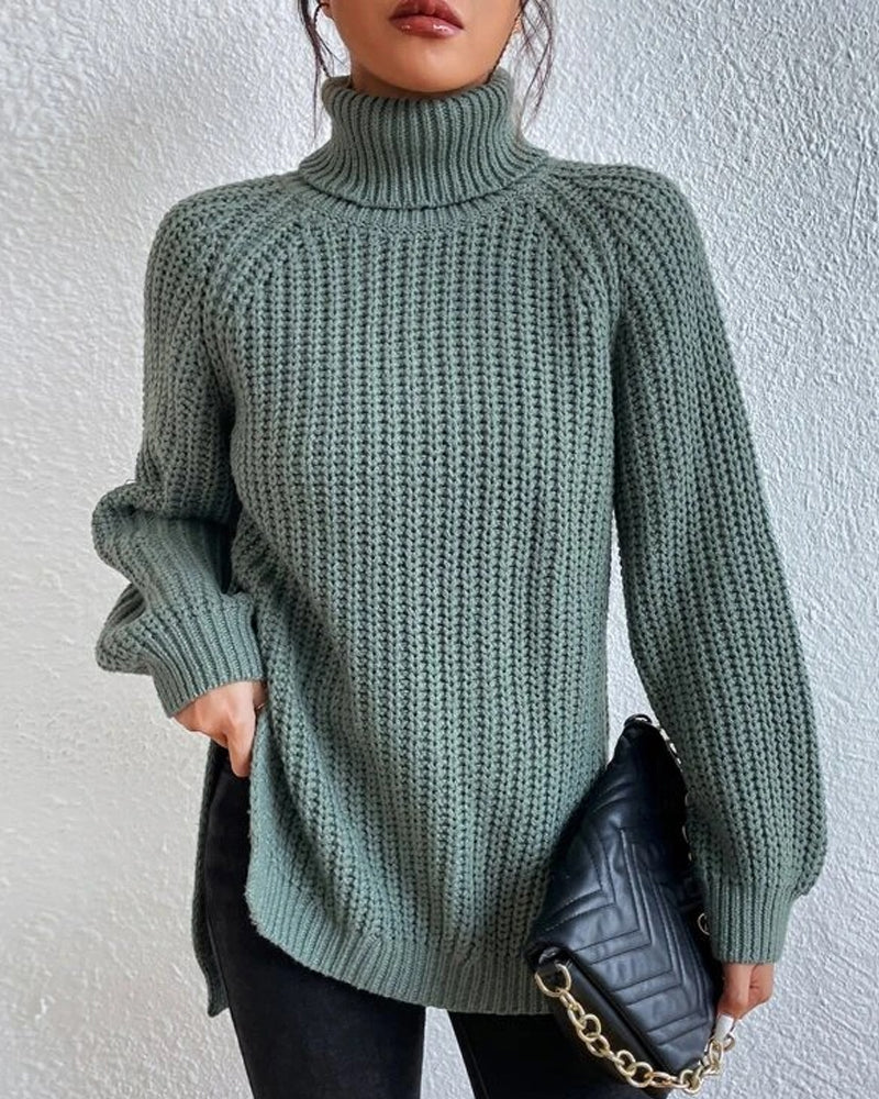 Chunky Ribbed Turtleneck Sweater