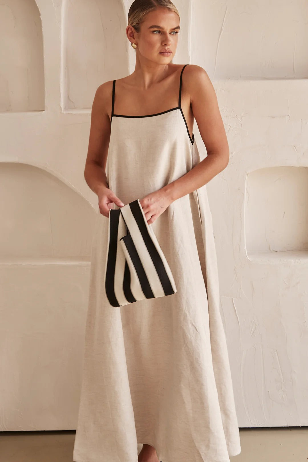 Contrast Trim Linen Maxi Dress