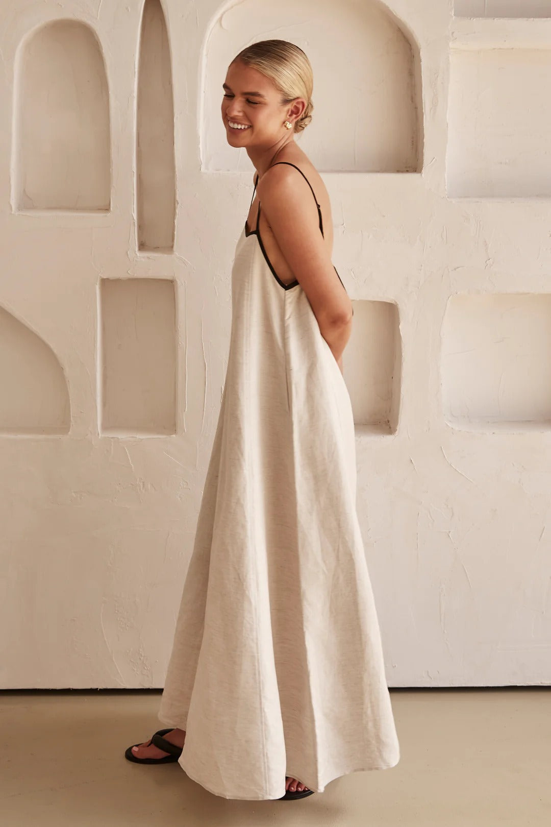 Contrast Trim Linen Maxi Dress