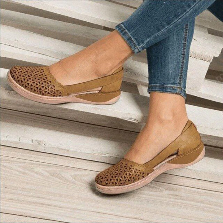 Vintage Clarks™ | Orthopedic Sandals