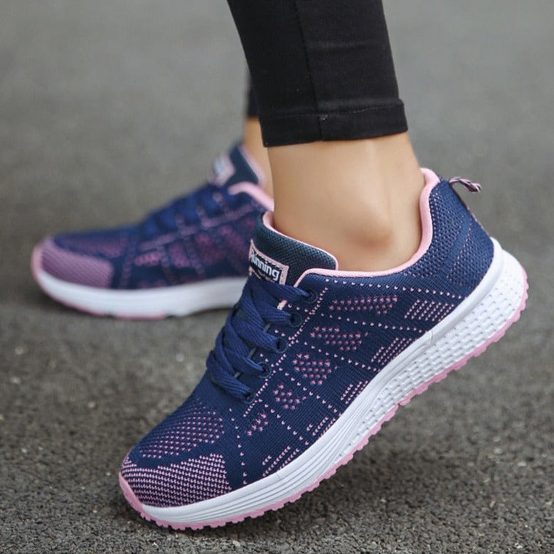 OrthoStride™ | Orthopaedic leisure shoes for women with wide feet