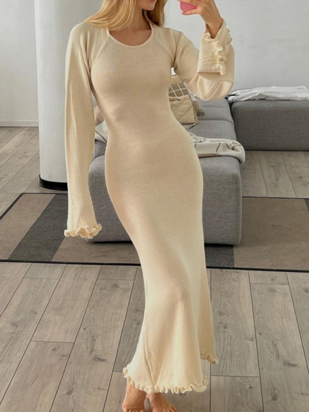 Backless Crew Neck Maxi Dress