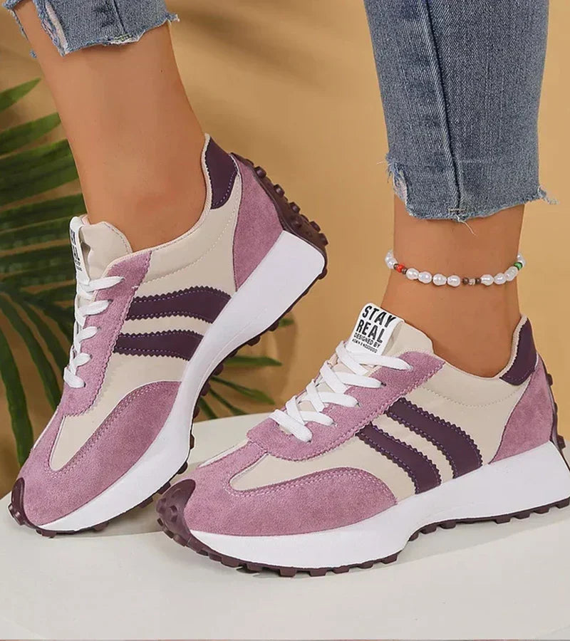 Retro Stripe Low-Top Sneakers