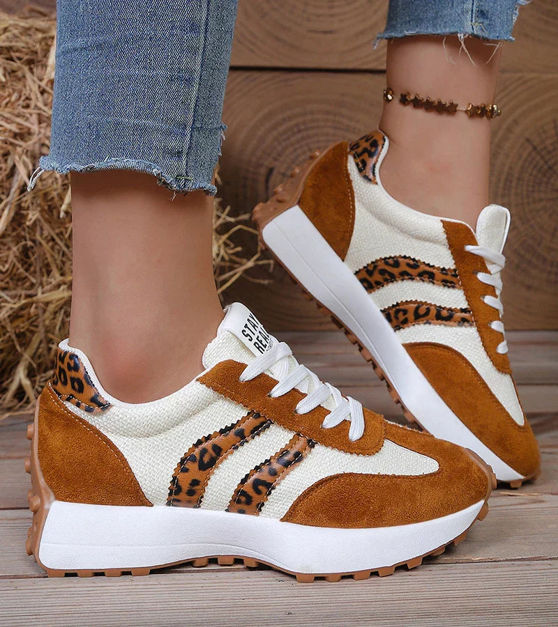 Retro Stripe Low-Top Sneakers