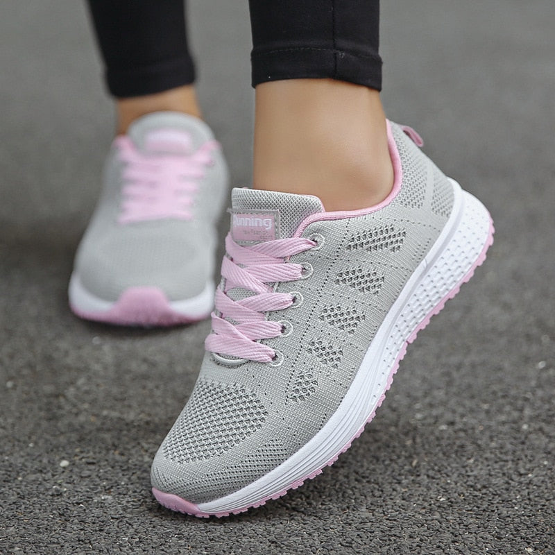 OrthoStride™ | Orthopaedic leisure shoes for women with wide feet