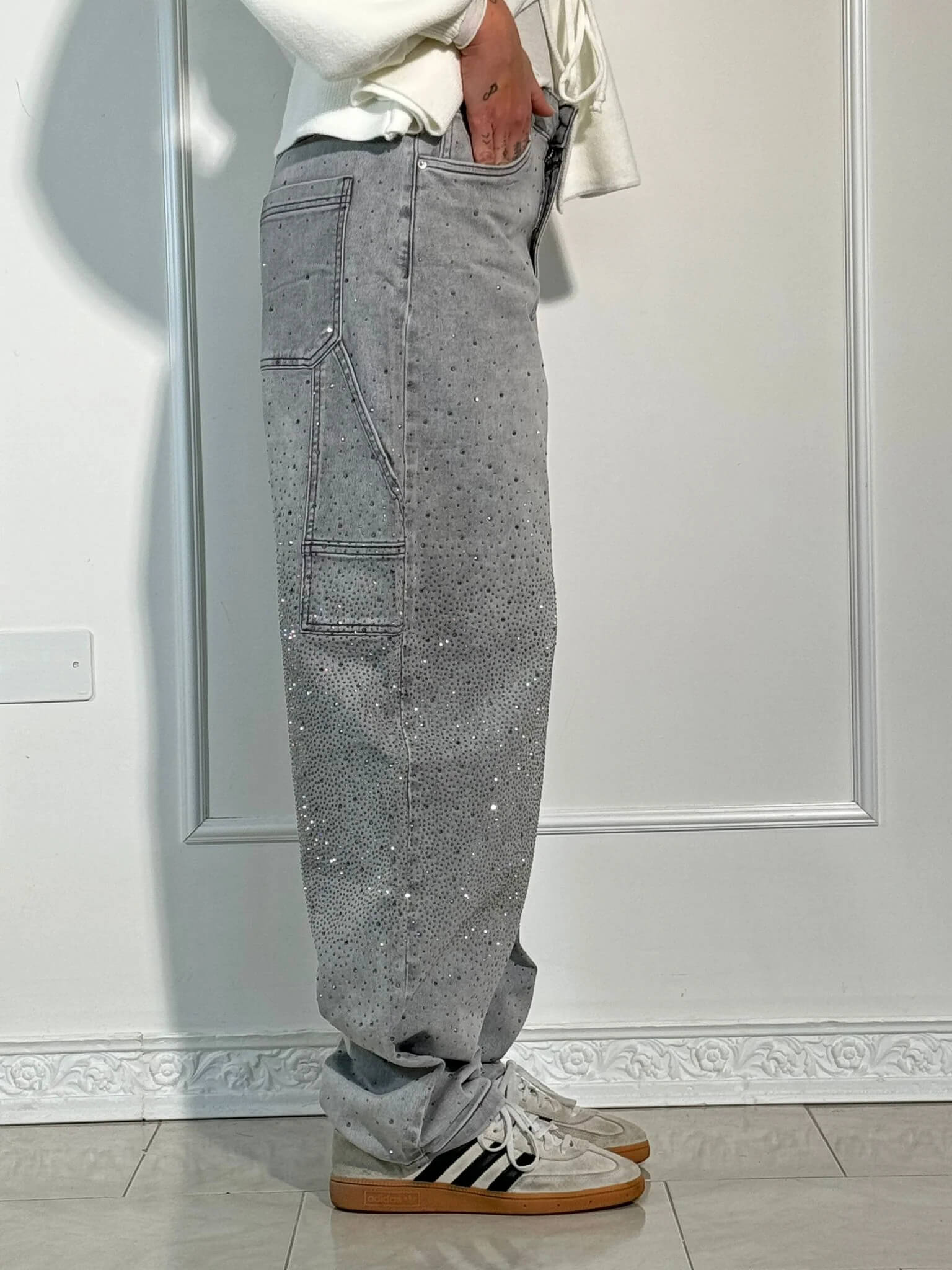 Rhinestone Barrel Leg Jeans