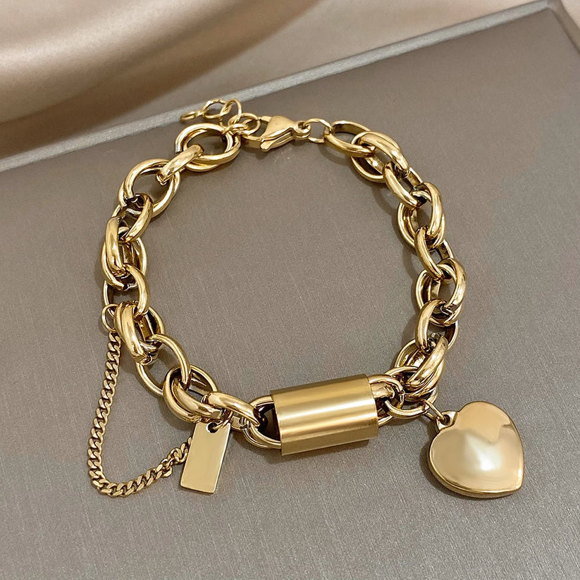 Chunky Chain Heart Charm Bracelet
