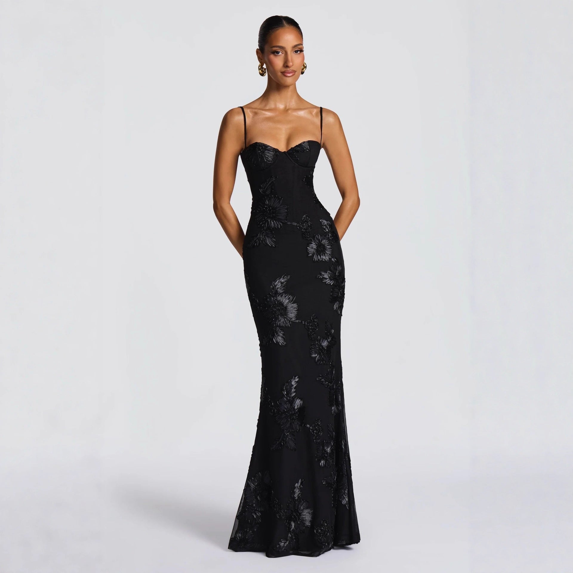Floral Embellished Mermaid Maxi Dress