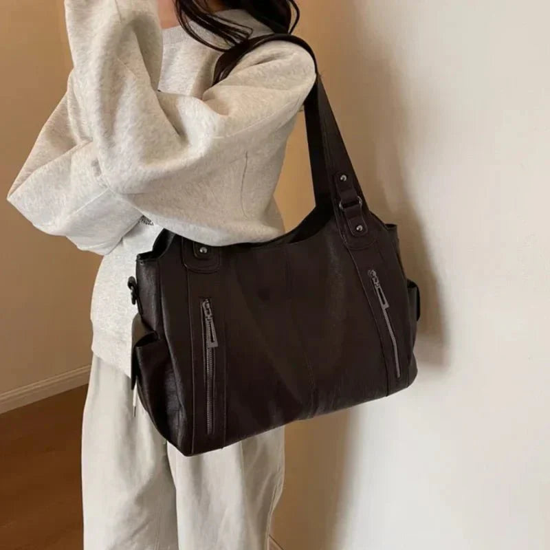 Aviana | Classic vintage leather handbag