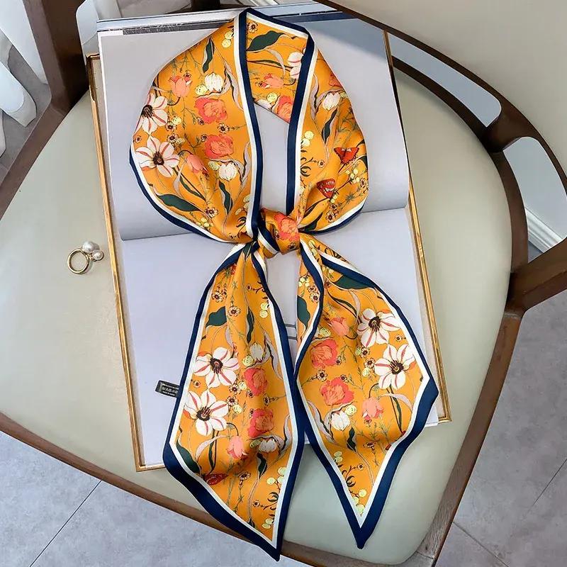 Graphic Floral Neck Scarf