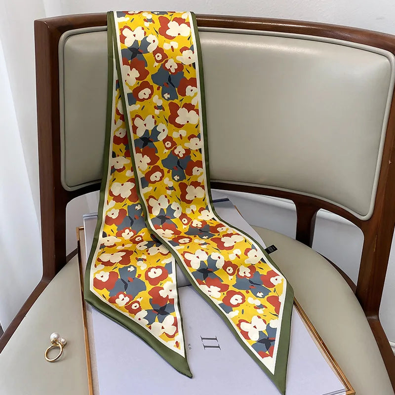 Graphic Floral Neck Scarf