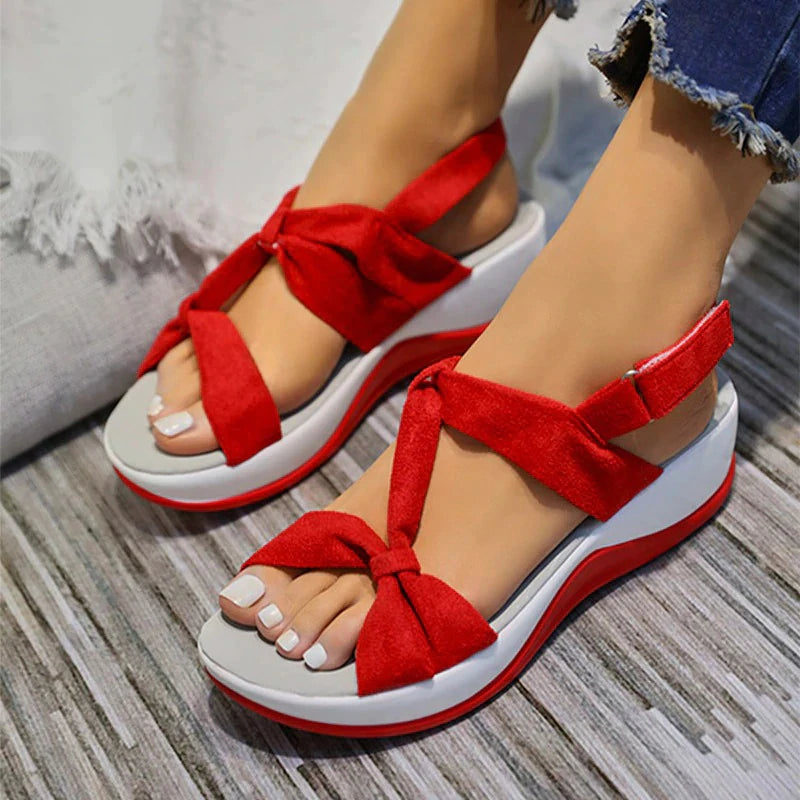 Orthopaedic sandals for women