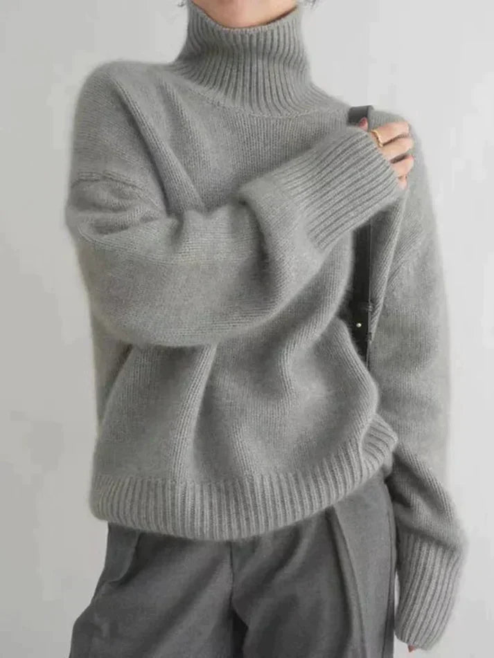 Women's cashmere turtleneck sweater