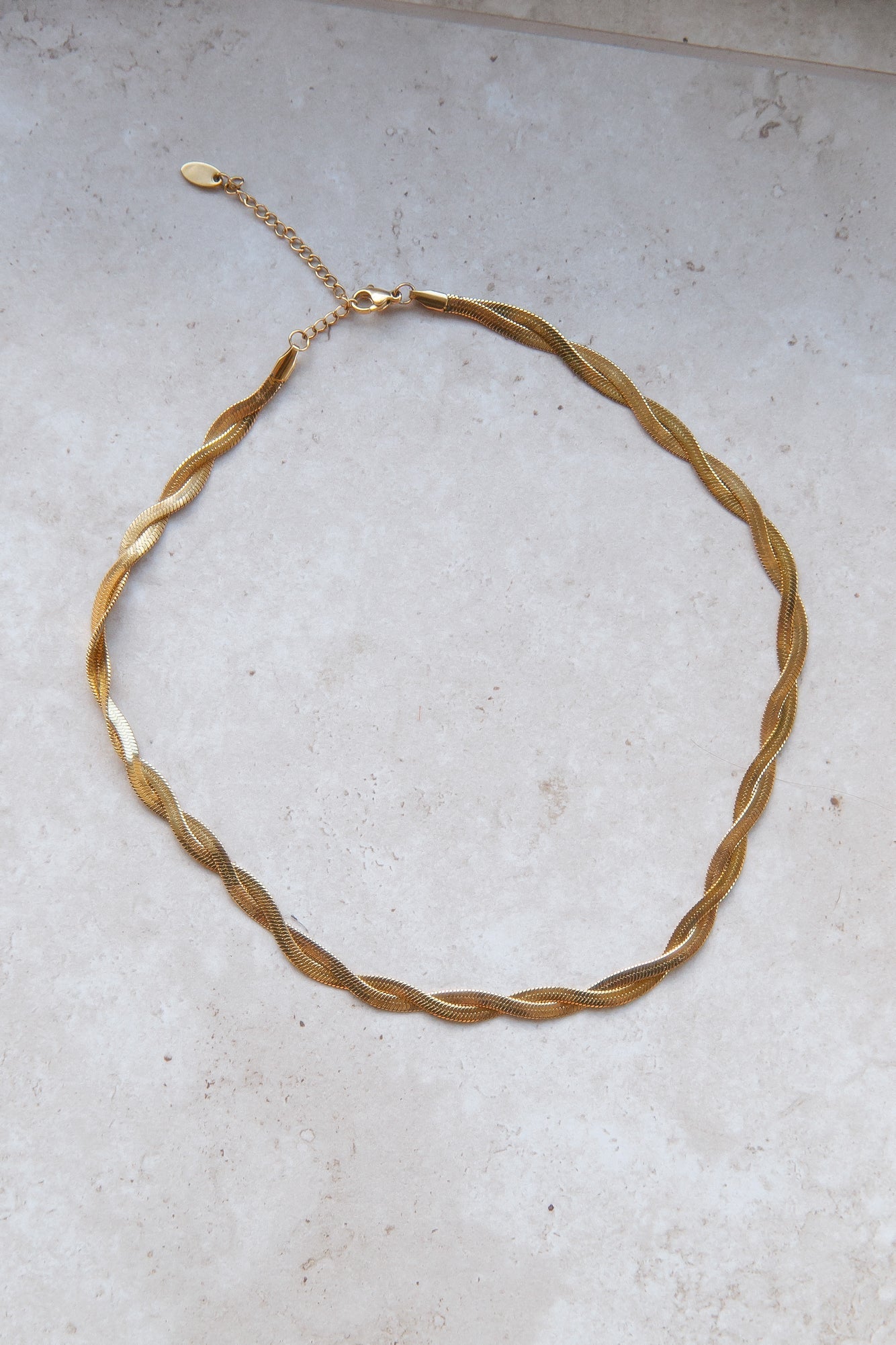 Women's gold twisted chain choker necklace — alternate angle