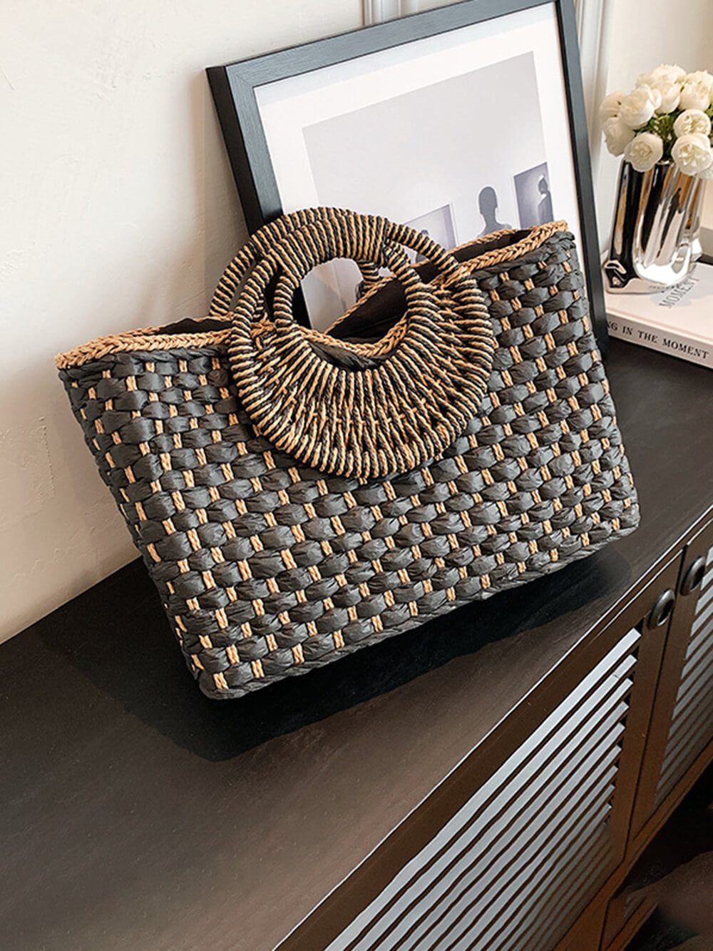 Women's handmade straw beach bag
