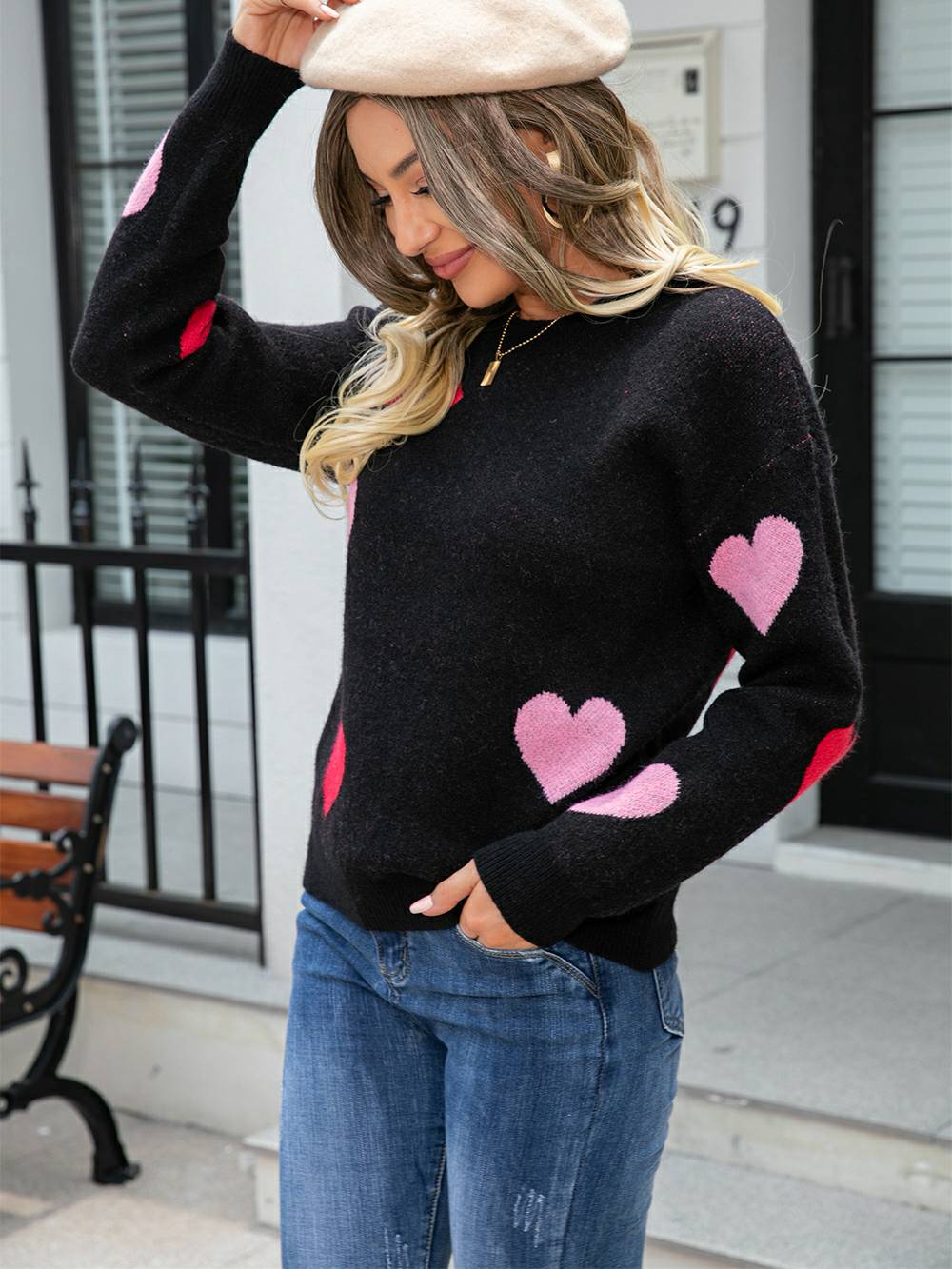 Women's Lip Print V-Neck Jumper
