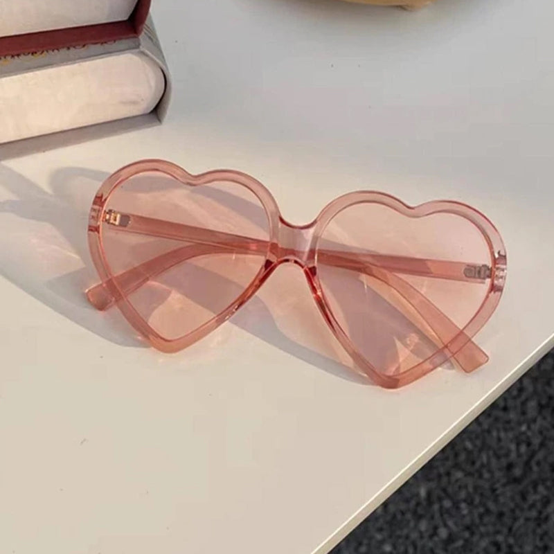 Women's oversized heart-frame sunglasses