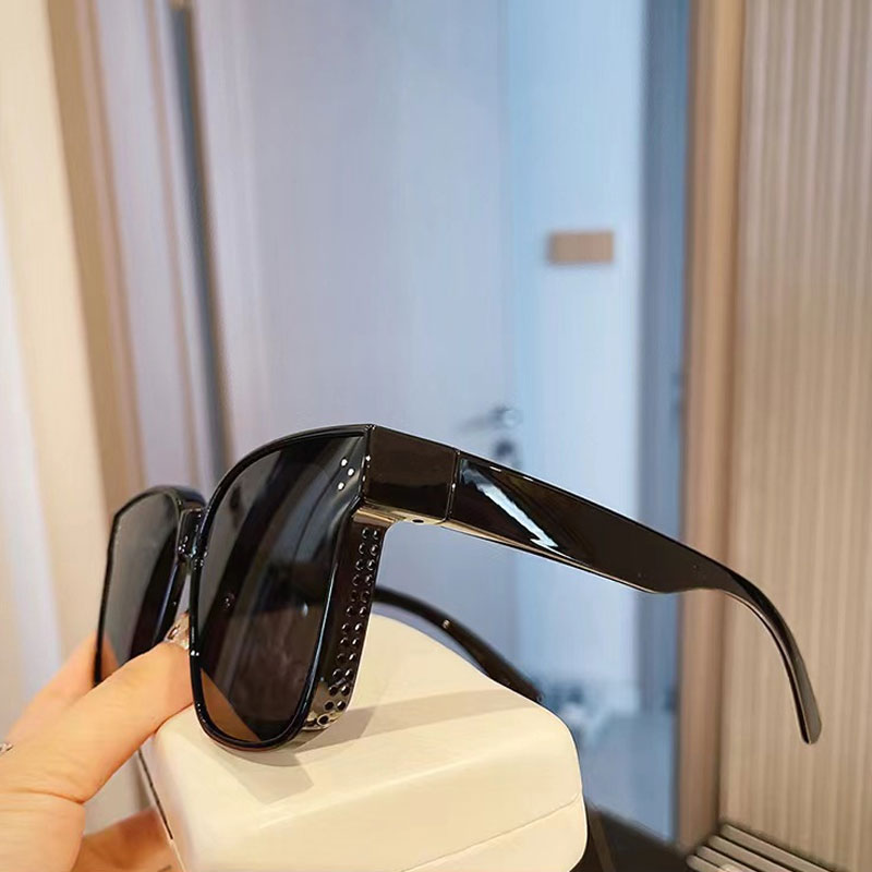 Women's polarized TAC-lens sunglasses