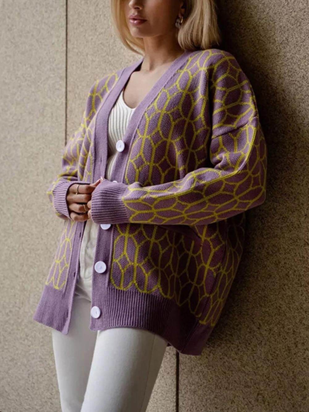 Women's braided V-neck cardigan — detail view