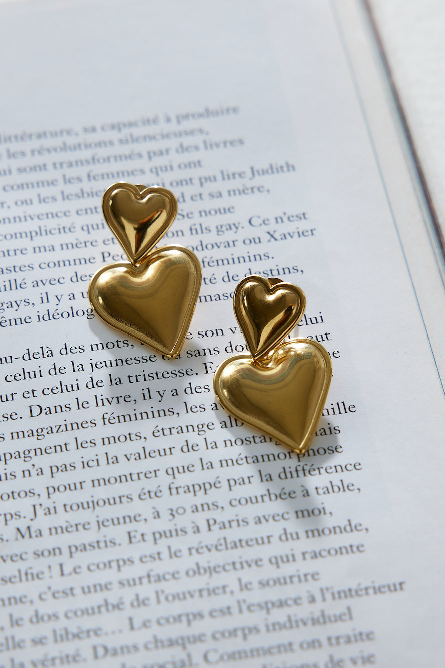 Women's Romantic Gold Stud Earrings — detail view