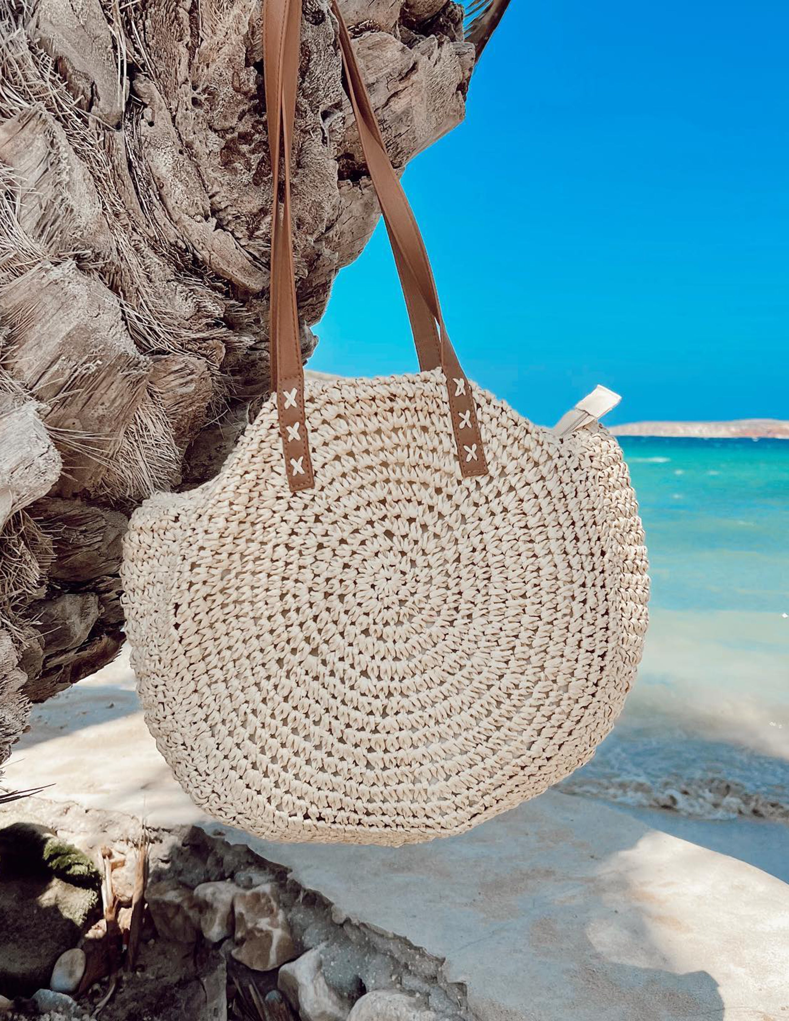 Women's Round Straw Tote Bag