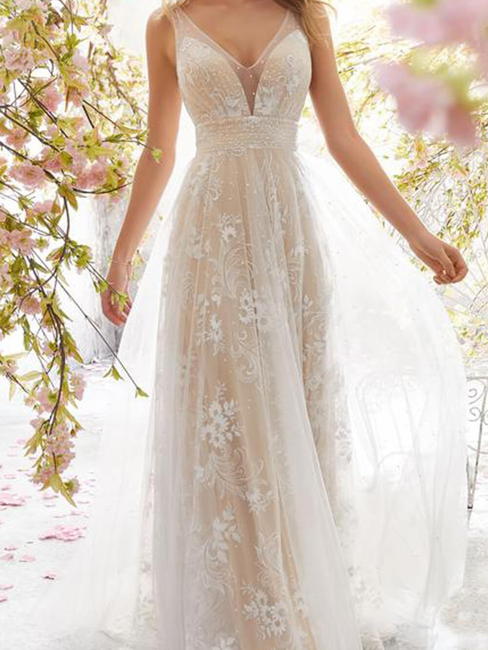 Women's V-Neck Sleeveless Lace Maxi Dress