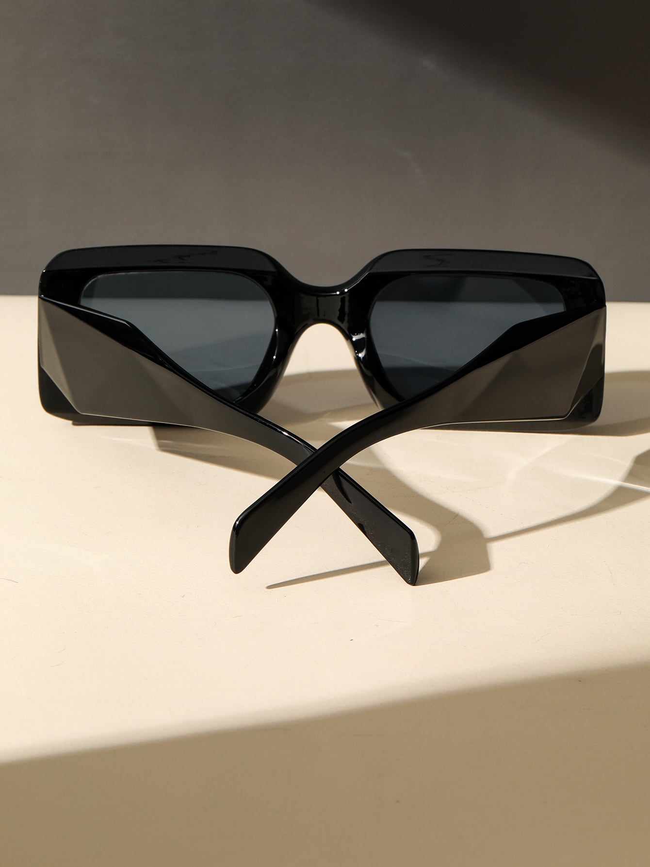 Women's square plastic-frame sunglasses