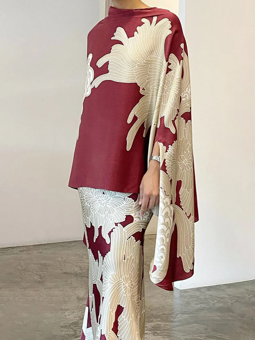 Women's white floral print co-ord set — side view