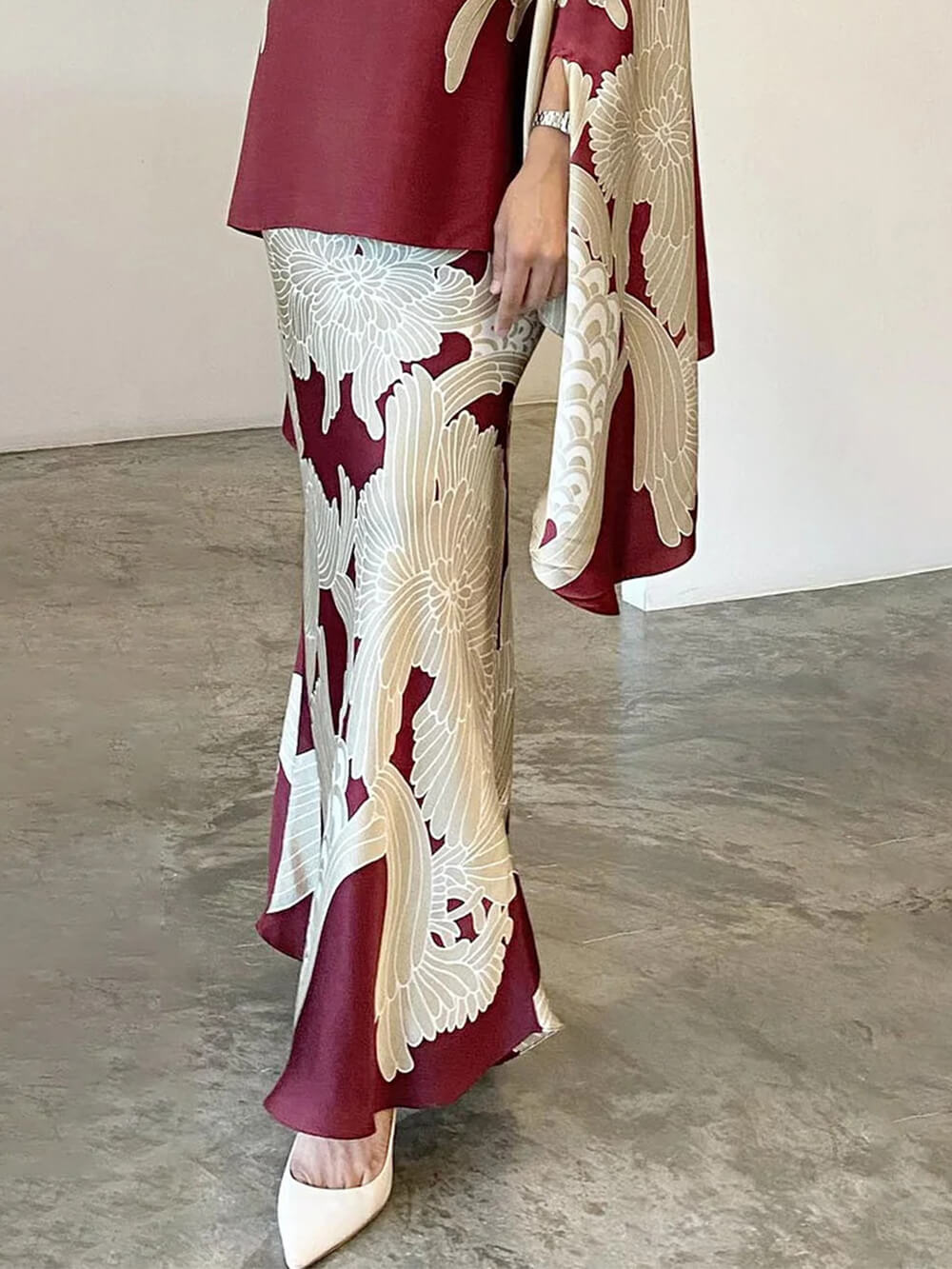 Women's white floral print co-ord set — back view