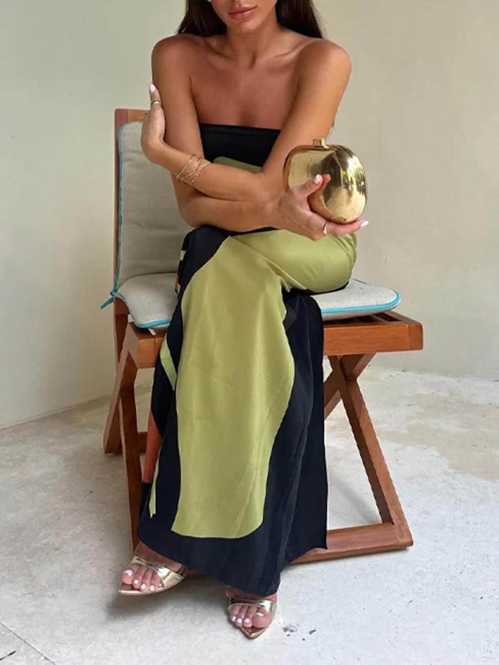 Off-Shoulder Contrast Print Maxi Dress