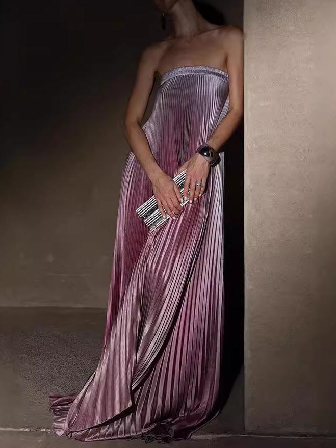 Strapless Gradient Pleated Dress