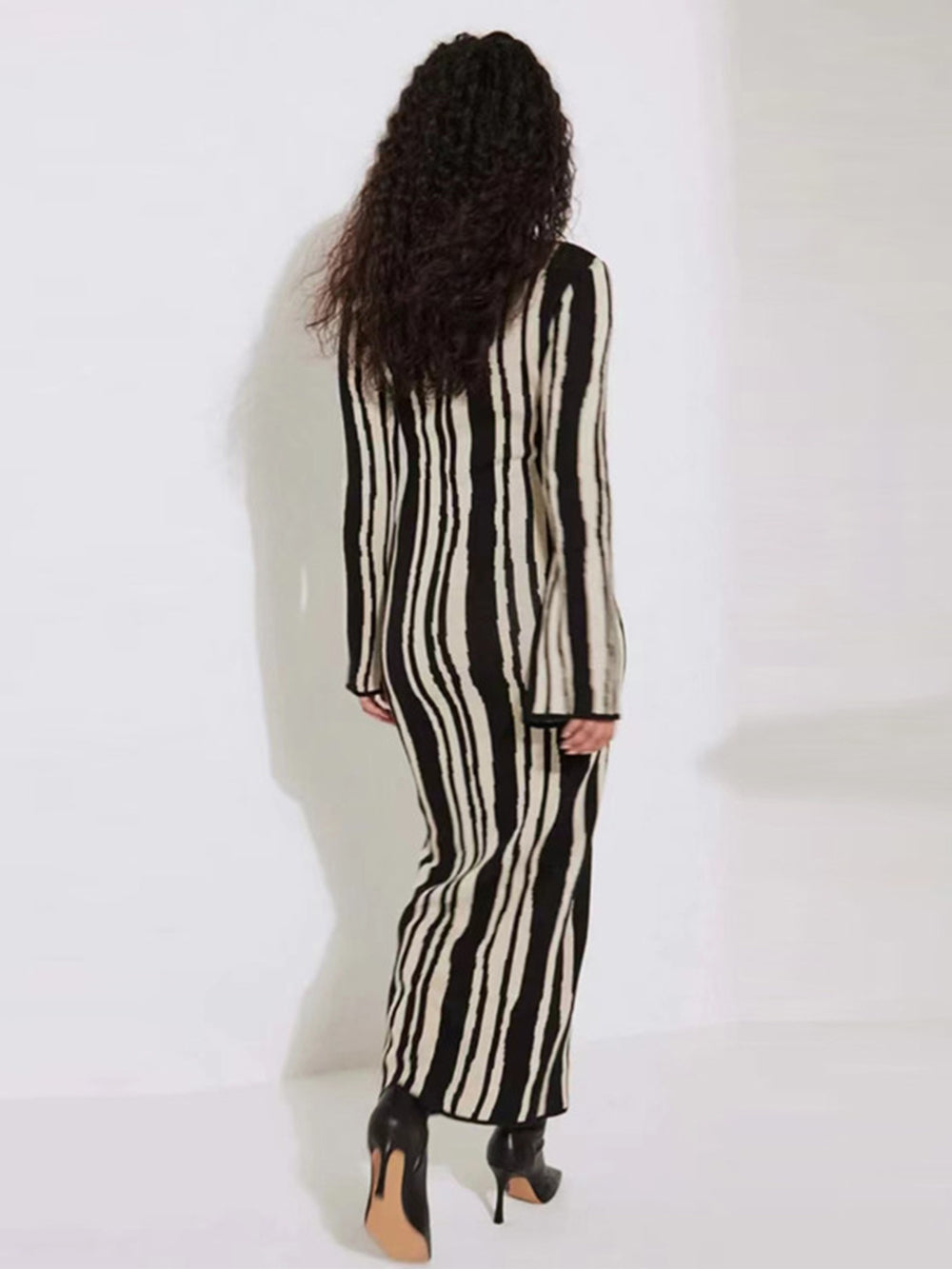 Bell Sleeve Crew Neck Maxi Dress