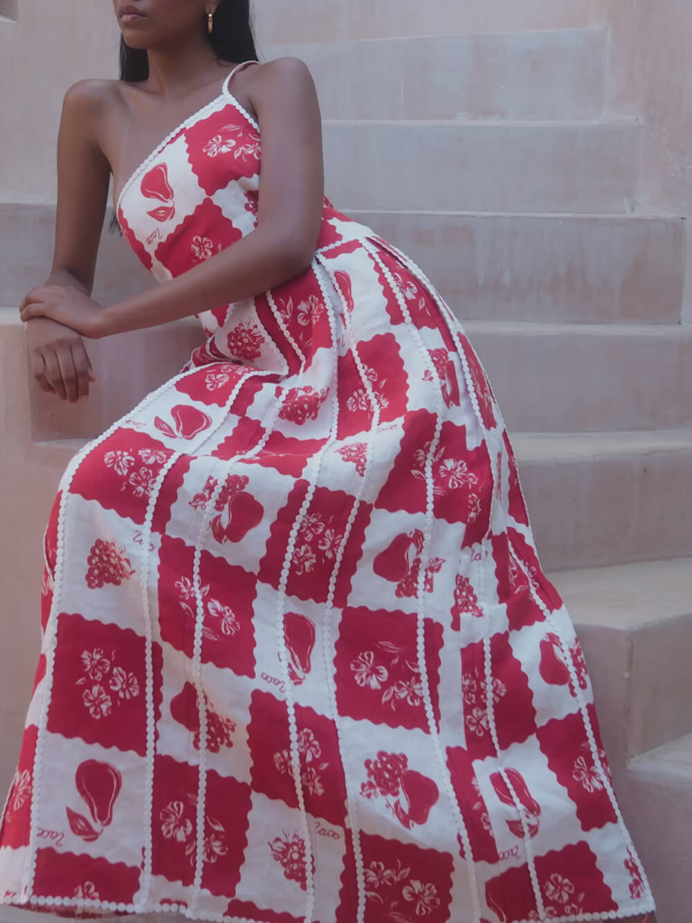 One-Shoulder Floral Maxi Dress