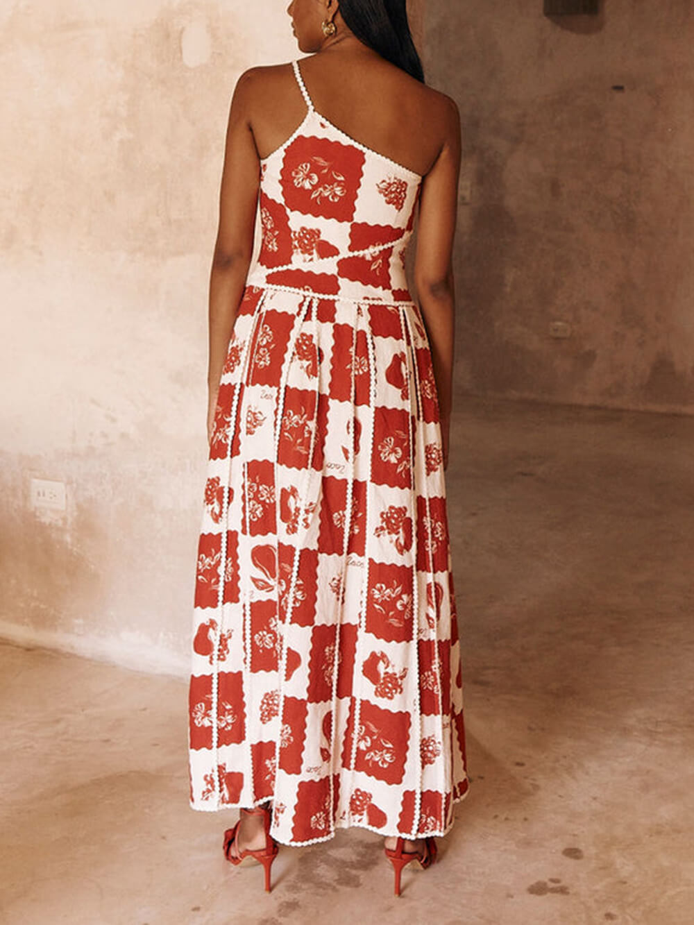 One-Shoulder Floral Maxi Dress