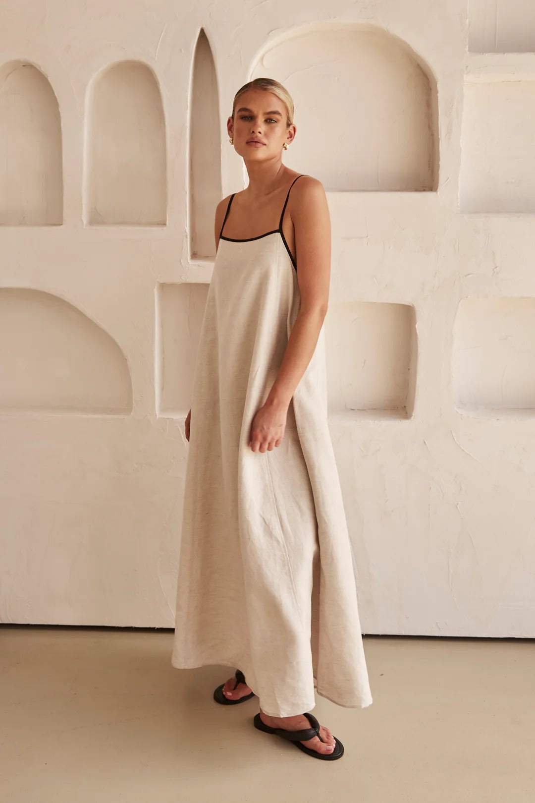 Contrast Trim Linen Maxi Dress