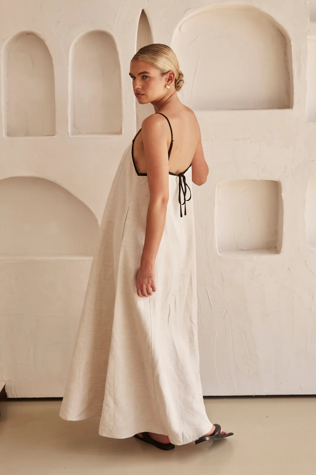 Contrast Trim Linen Maxi Dress