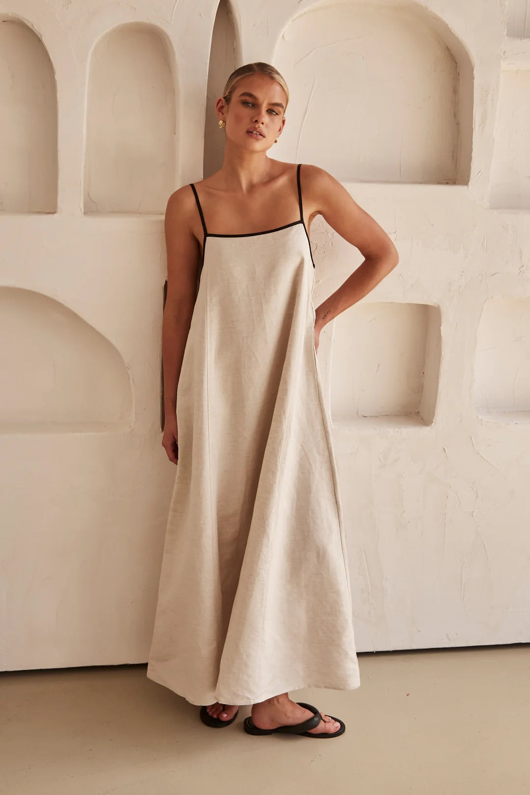 Contrast Trim Linen Maxi Dress