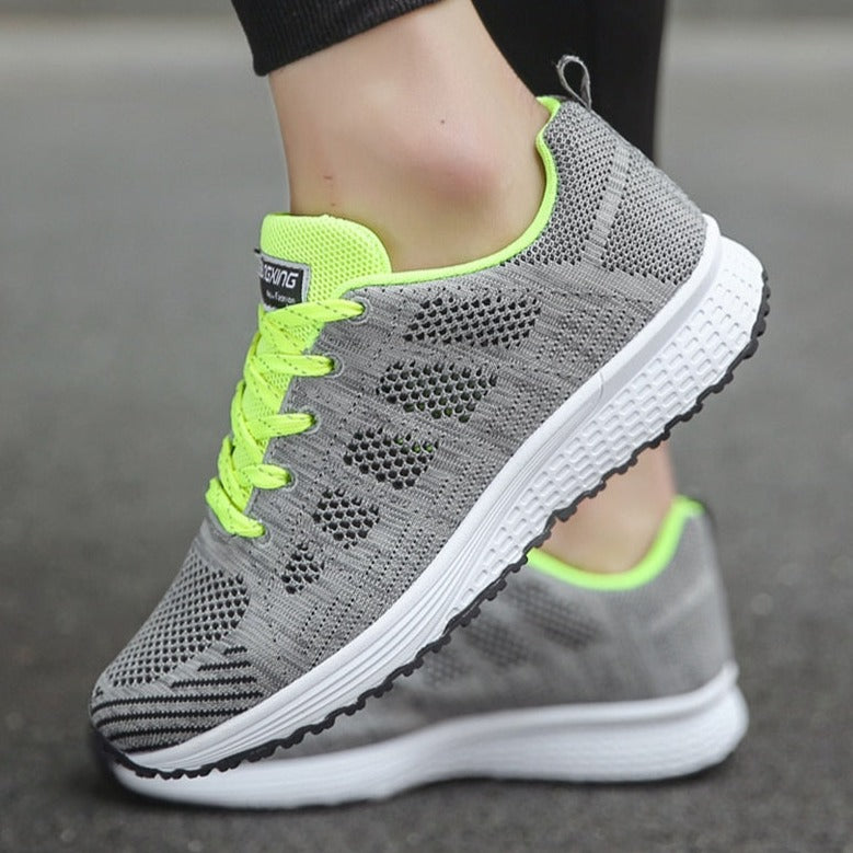 OrthoStride™ | Orthopaedic leisure shoes for women with wide feet