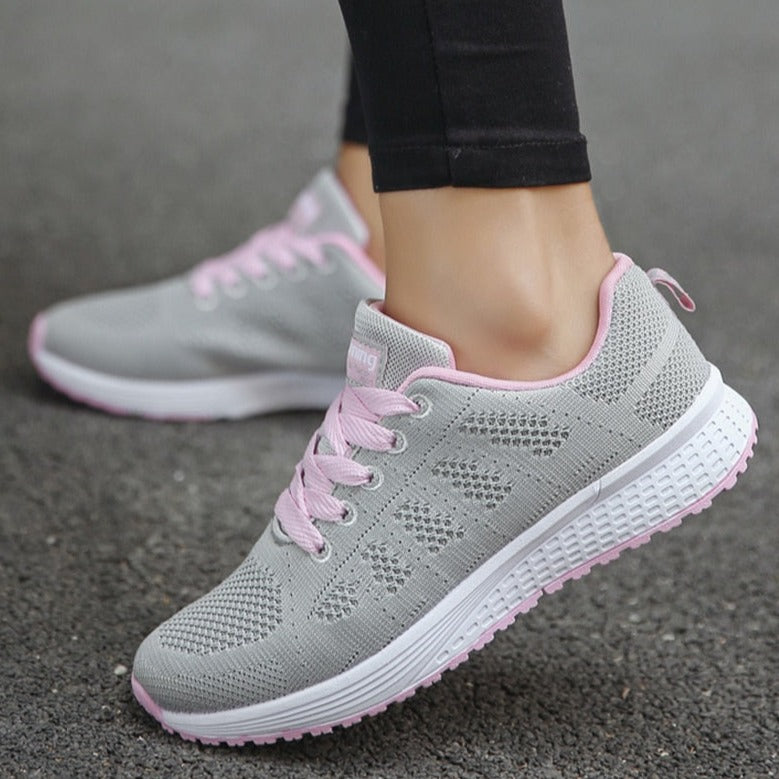 OrthoStride™ | Orthopaedic leisure shoes for women with wide feet