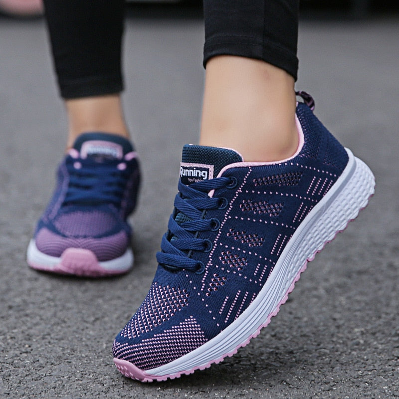 OrthoStride™ | Orthopaedic leisure shoes for women with wide feet