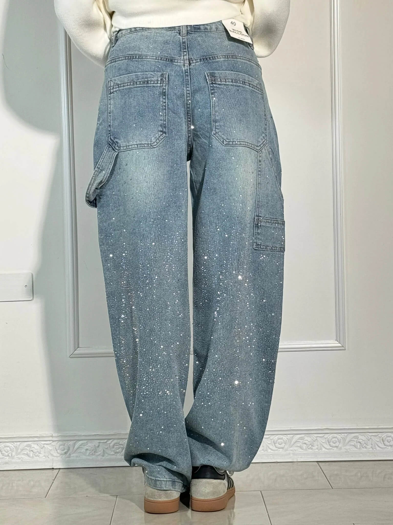 Rhinestone Barrel Leg Jeans