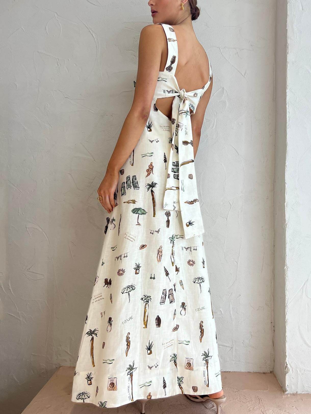 Graffiti Print Backless Maxi Dress