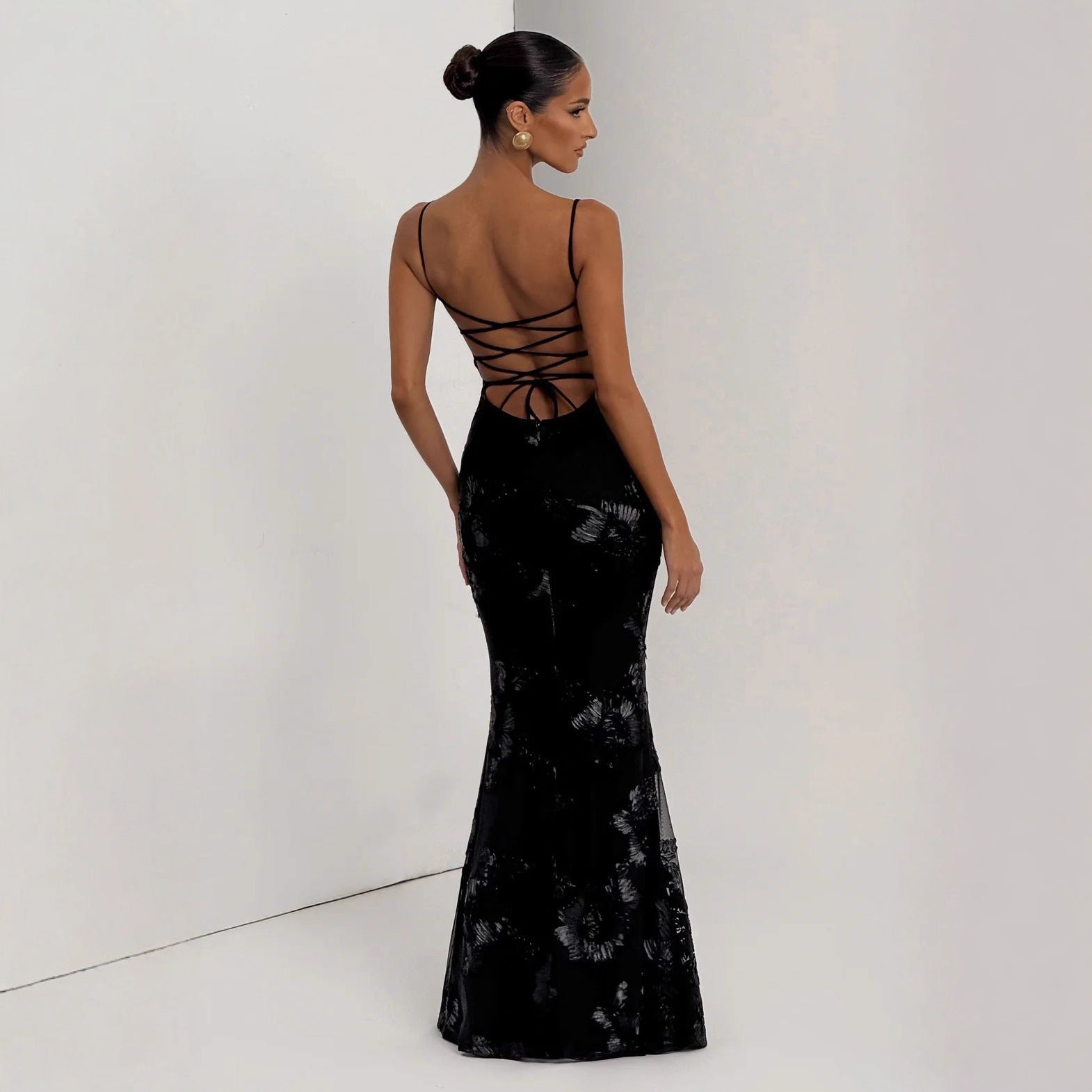 Floral Embellished Mermaid Maxi Dress