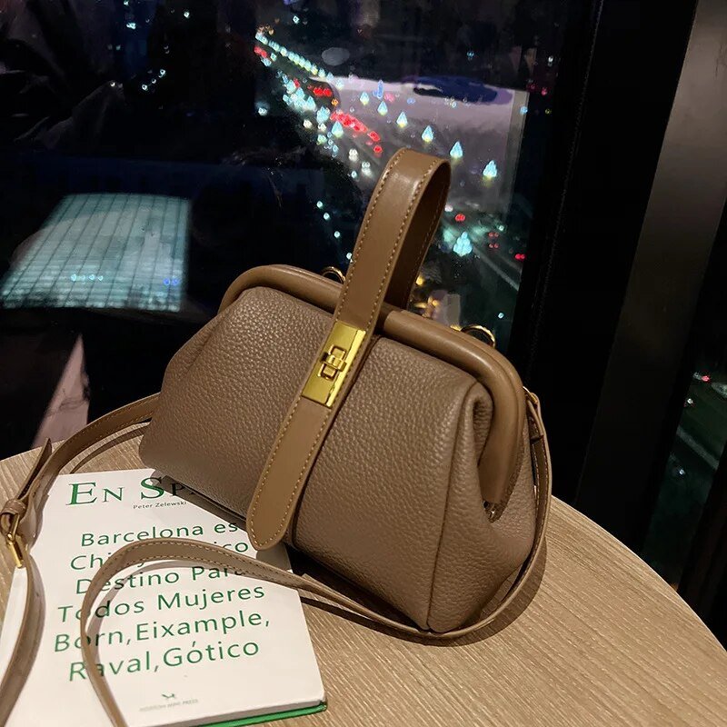 Vina Bag™ | Elevate your look with minimalist sophistication!