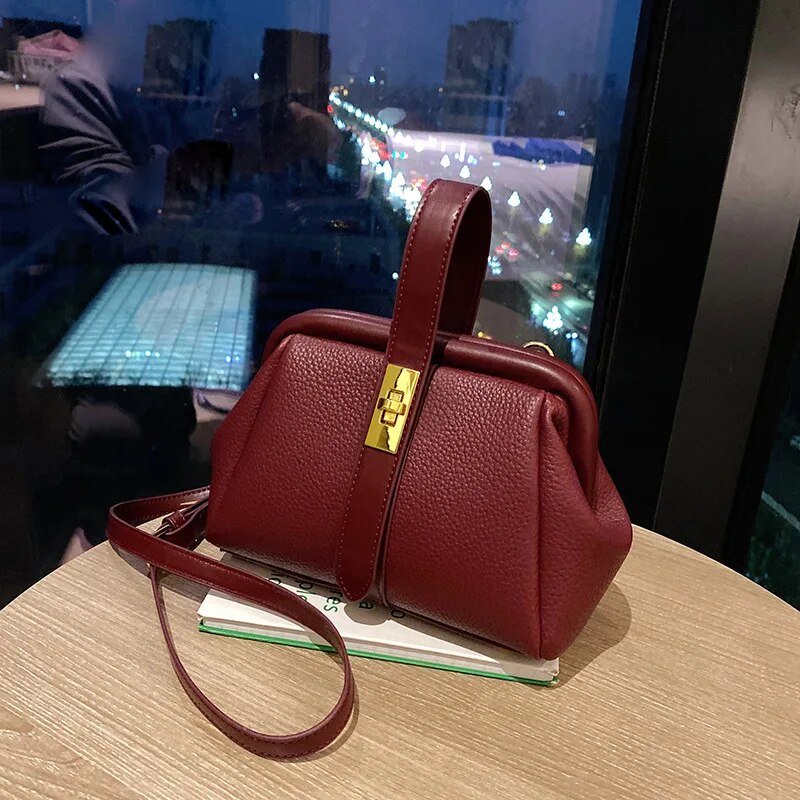 Vina Bag™ | Elevate your look with minimalist sophistication!