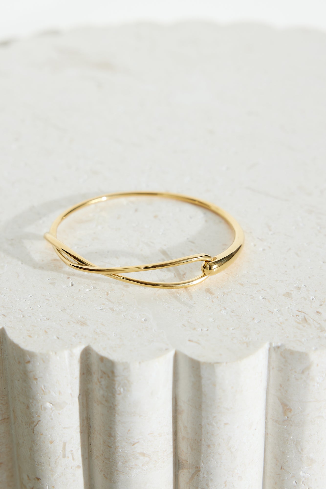 Women's Gold Twist Chain Bracelet