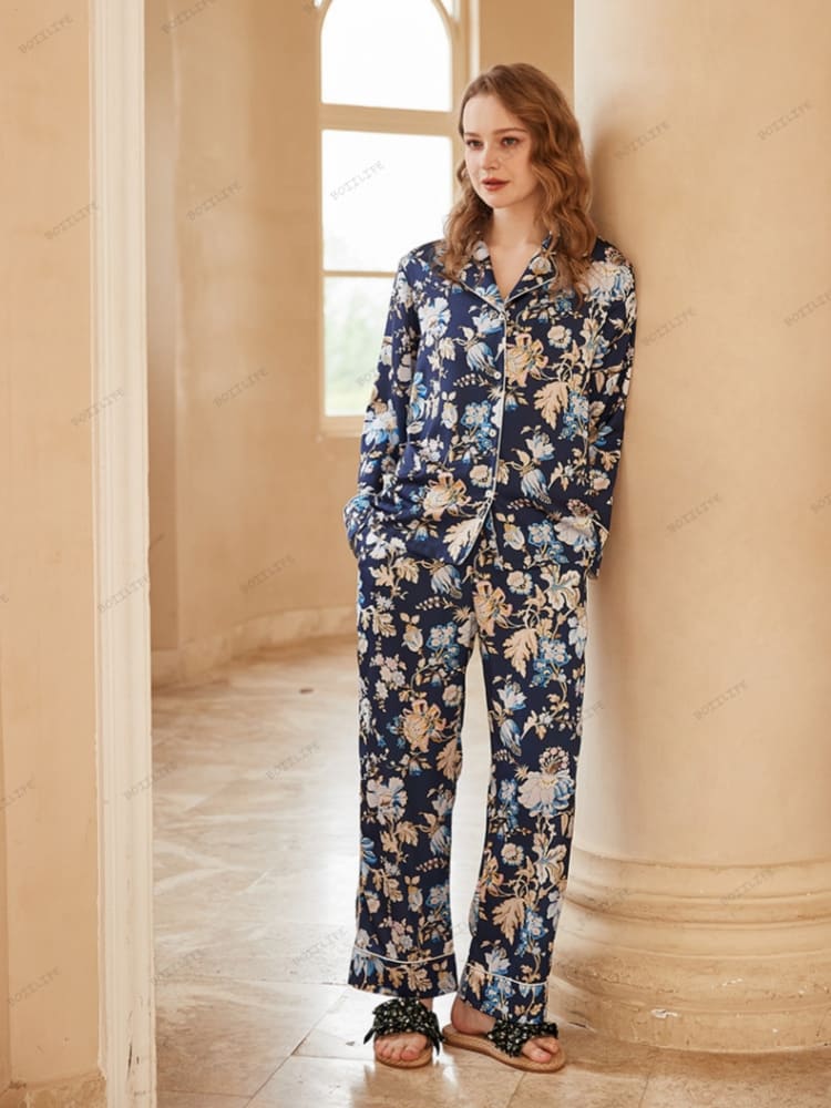 Women's blue begonia floral print pajama set — alternate angle