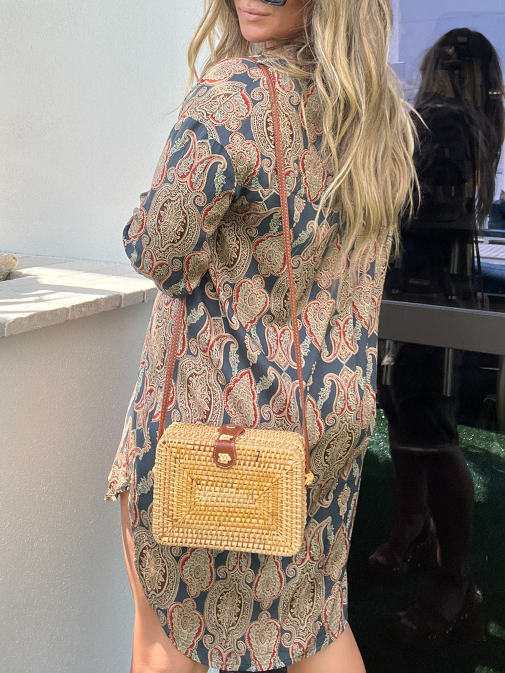 Women's Beige Handwoven Straw Crossbody Bag